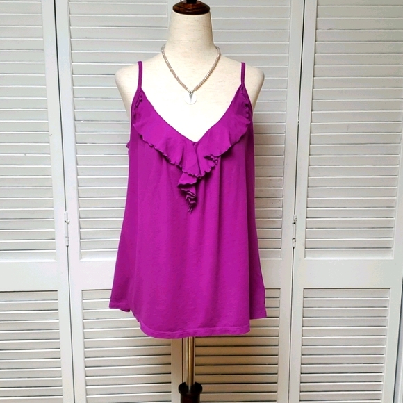 Old Navy Tops - Old Navy Size XL Ruffle Cami